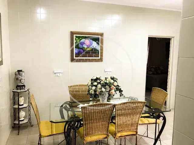 Sobrado com 846m² 3 quartos e 2 banheiros, à venda, no bairro Jardim das Palmeiras (Zona Sul) em São Paulo