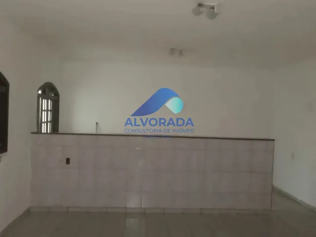 Sobrado com 169m² 3 quartos e 4 banheiros, à venda, no bairro Vila Jamil em Ferraz De Vasconcelos