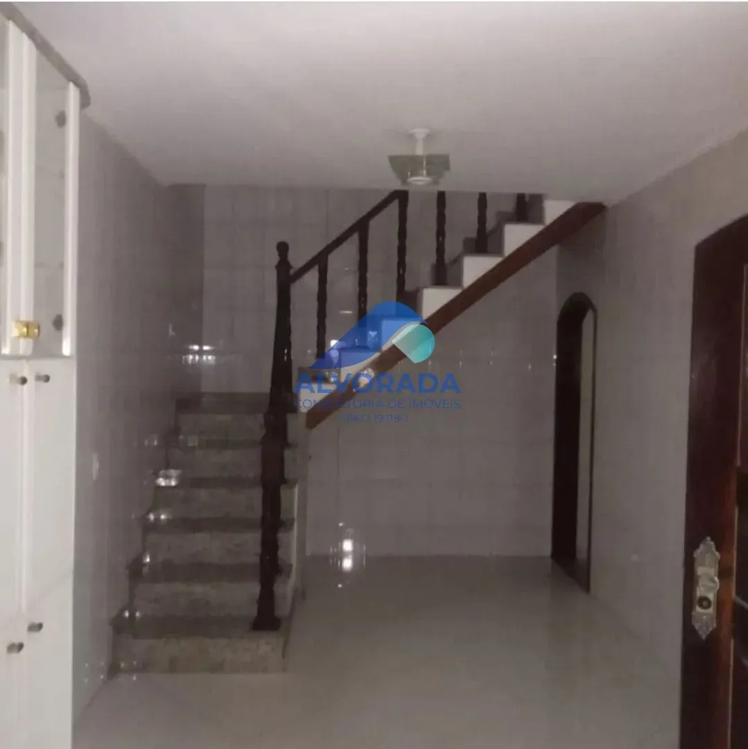 Sobrado, 3 quartos, 304 m² - Foto 4