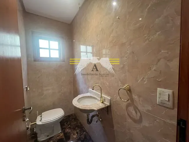 Sobrado com 340m² 5 quartos e 4 banheiros, à venda ou para alugar, no bairro Belém em São Paulo