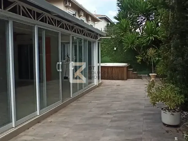 Sobrado com 300m² 3 quartos e 4 banheiros, à venda, no bairro Villaggio Porto Fino em Indaiatuba