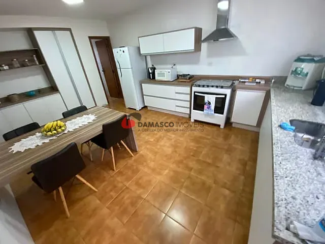 Sobrado com 300m² 2 quartos e 1 banheiro, à venda, no bairro Boa Vista em São Caetano do Sul