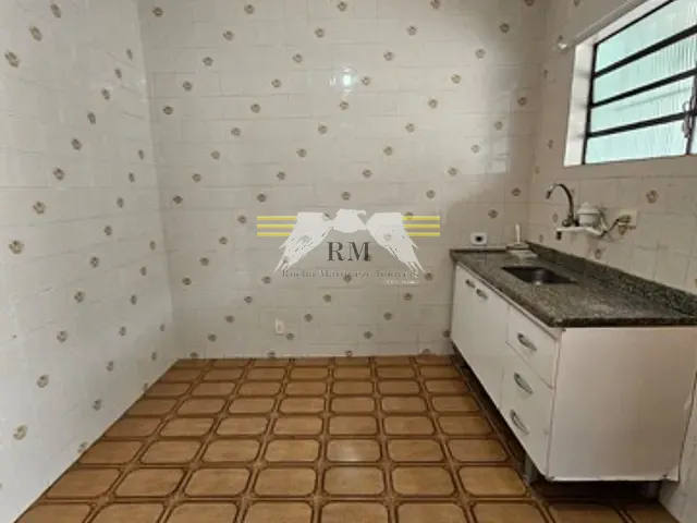 Casa com 120m² 2 quartos e 1 banheiro, para alugar, no bairro Jardim Vila Formosa em São Paulo