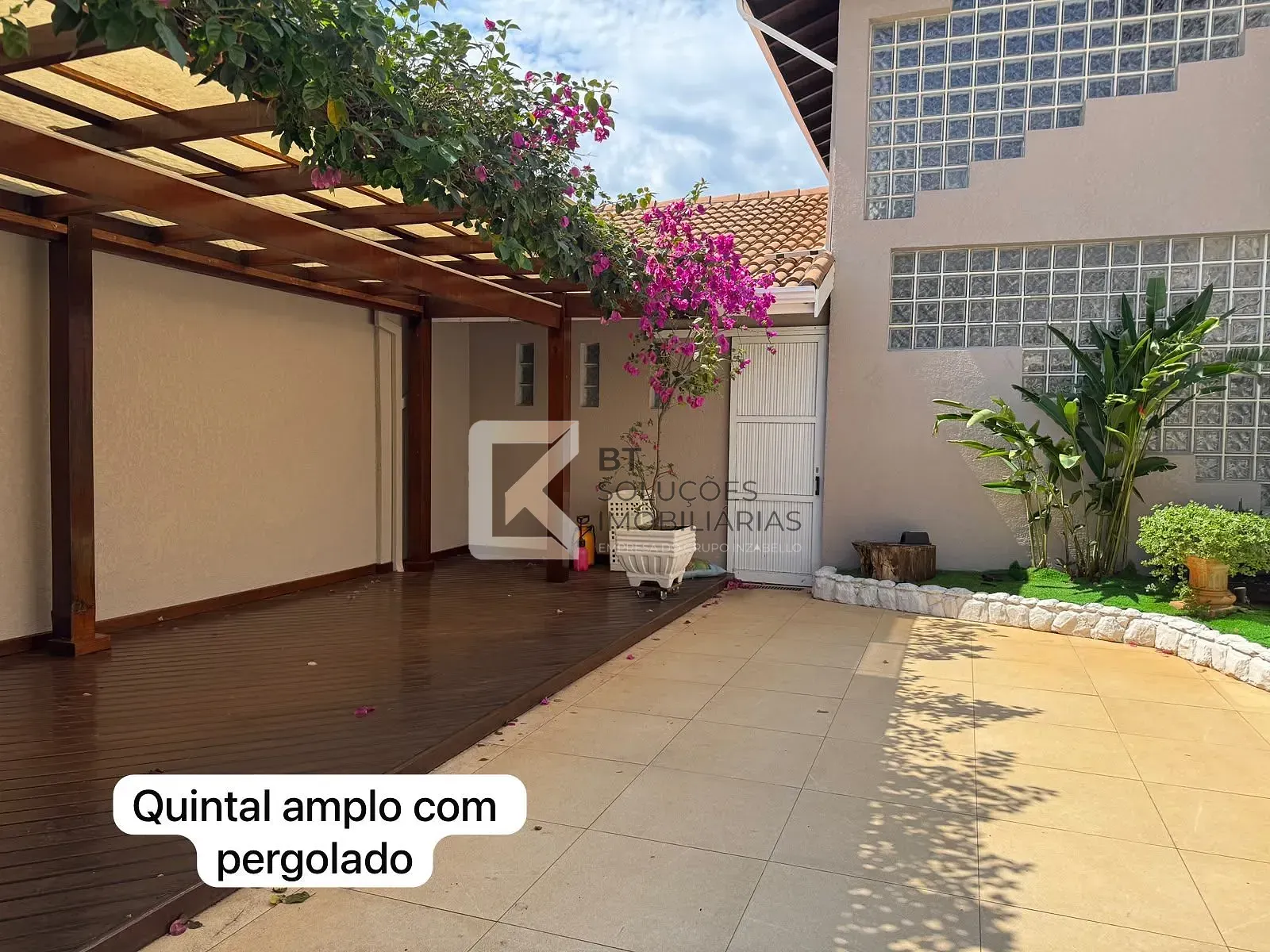 Sobrado, 4 quartos, 422 m² - Foto 2