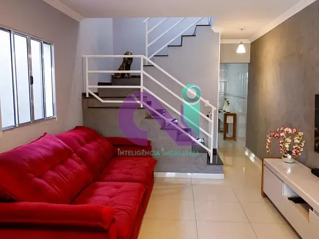 Sobrado com 125m² 3 quartos e 3 banheiros, à venda, no bairro Santo Antônio em Osasco