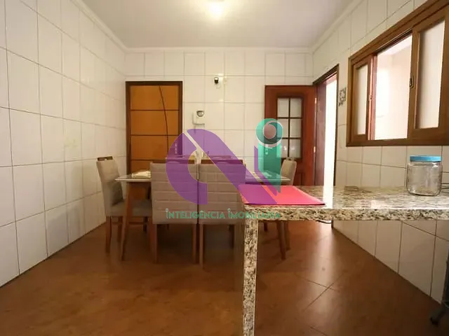 Sobrado com 200m² 4 quartos e 3 banheiros, à venda, no bairro Jaguaribe em Osasco