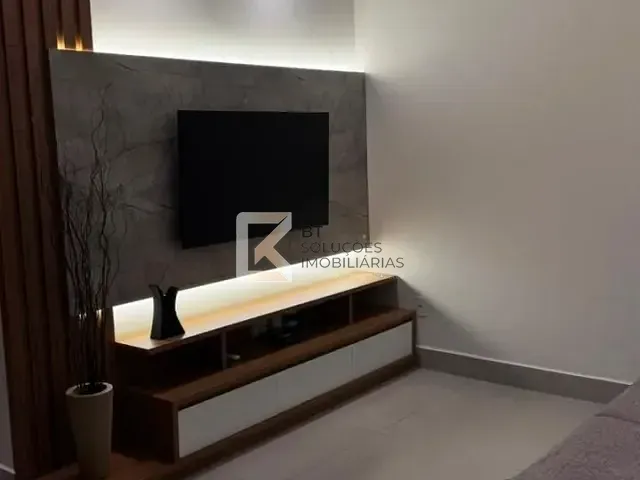 Sobrado com 240m² 3 quartos e 3 banheiros, à venda, no bairro Jardim Bréscia em Indaiatuba