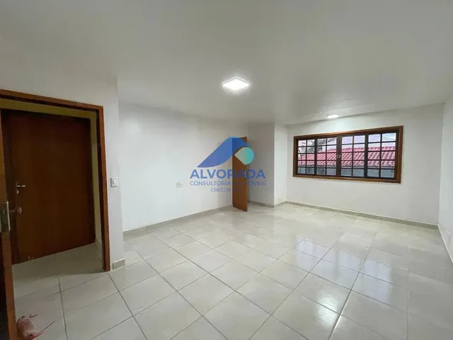 Sobrado com 450m² 4 quartos e 1 banheiro, para alugar, no bairro Jardim Alvorada em São José Dos Campos
