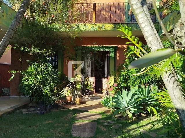 Sobrado com 300m² 4 quartos e 2 banheiros, à venda, no bairro Jardim Esplanada em Indaiatuba
