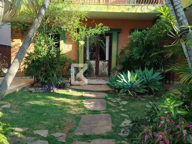 Sobrado com 300m² 4 quartos e 2 banheiros, à venda, no bairro Jardim Esplanada em Indaiatuba