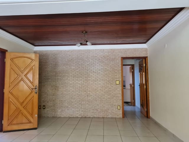 Foto do Sobrado - Sobrado com 4 dormitórios para alugar, 300 m² por R$ 3.577,01/mês - Jardim América - São José dos Campos/SP | INDEPENDENCE NEGOCIOS IMOBILIARIOS LTDA
