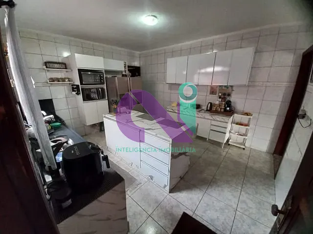 Sobrado 4 quartos e 3 banheiros, à venda, no bairro Santo Antônio em Osasco