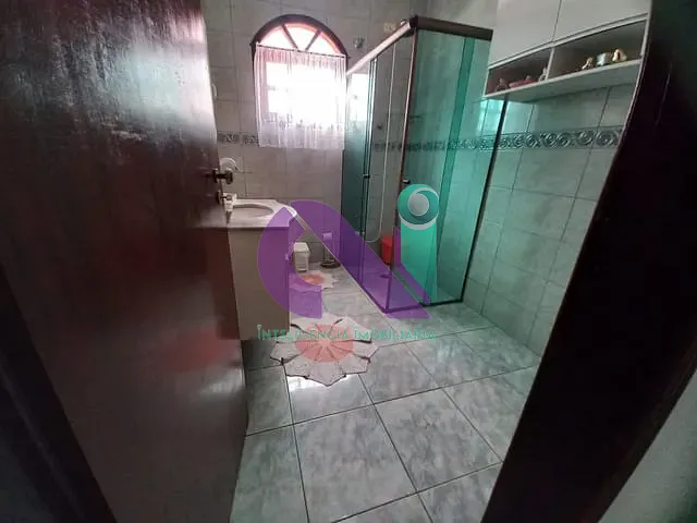 Sobrado 4 quartos e 3 banheiros, à venda, no bairro Santo Antônio em Osasco