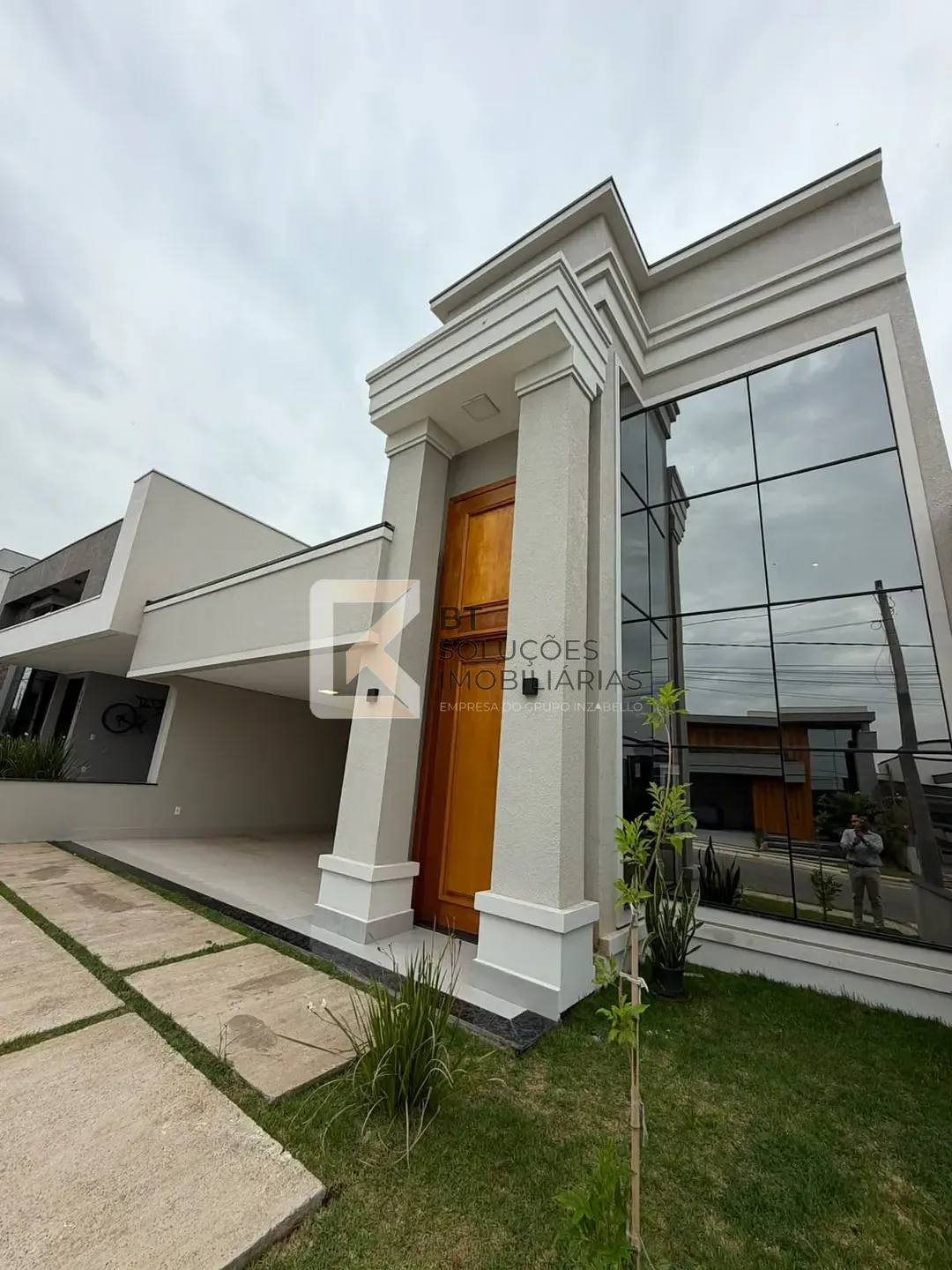 Sobrado, 5 quartos, 309 m² - Foto 3