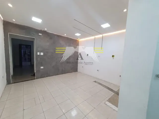 Sobrado 2 quartos e 2 banheiros, à venda ou para alugar, no bairro Carrão em São Paulo