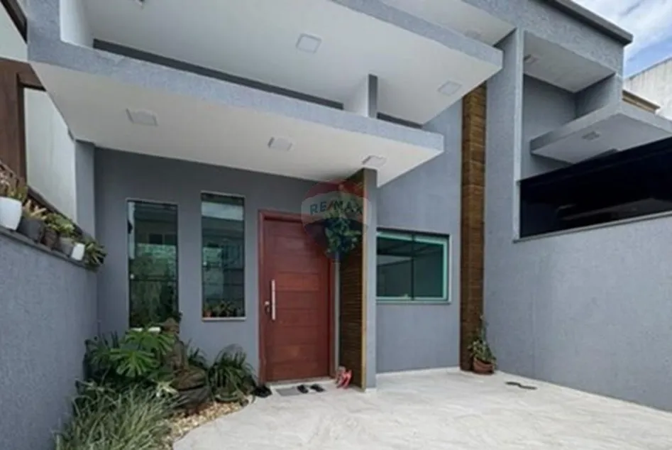 Sobrado para venda em São João do Rio Vermelho com 2 quartos, sendo 1 suíte, 150m²