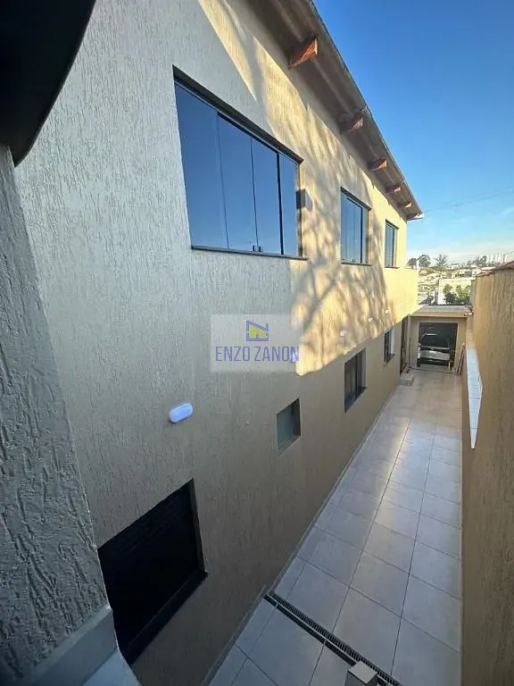 Sobrado, 2 quartos, 180 m² - Foto 1