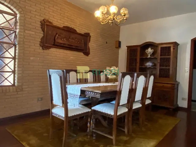 Sobrado com 736m² 4 quartos e 5 banheiros, à venda, no bairro Jardim Esplanada em São José dos Campos