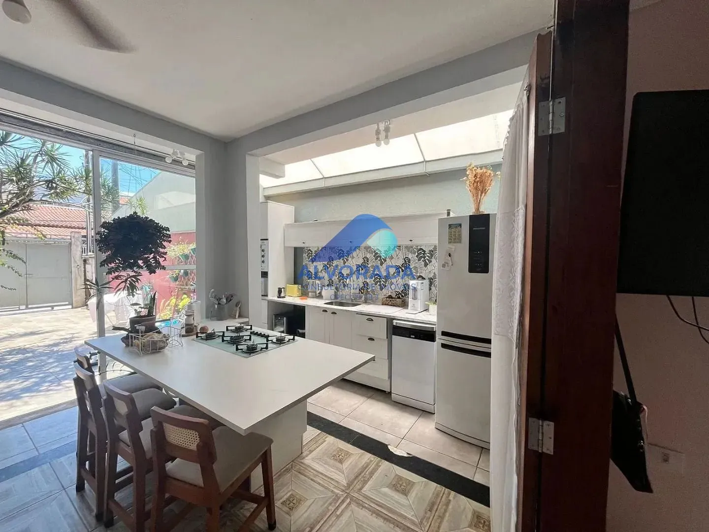 Sobrado, 6 quartos, 160 m² - Foto 9