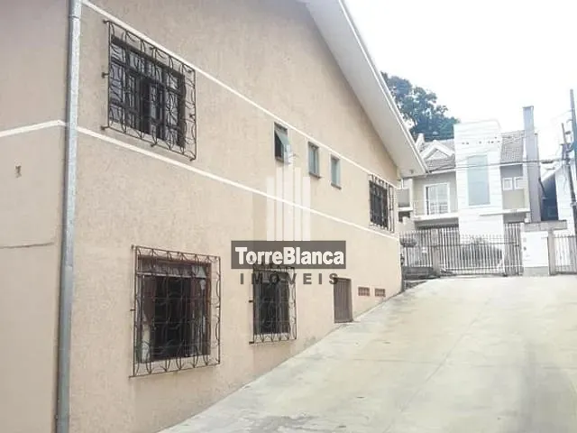 Sobrado com 473m² 3 quartos e 3 banheiros, à venda, no bairro Ronda em Ponta Grossa