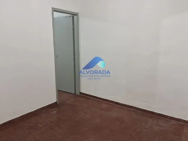 Sobrado com 250m² 3 quartos e 2 banheiros, para alugar, no bairro Jardim das Indústrias em São José Dos Campos
