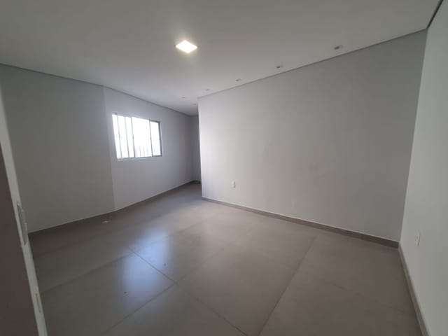 Foto do Casa - 🚶‍♂️ More a 800m do Metrô Belém! Oportunidade de Casa de 50m² com Sala Ampla e 2 Dormitórios! ✨ | Organização Imobiliária Açores