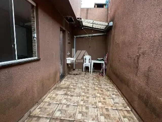 Sobrado com 87m² 3 quartos e 3 banheiros, à venda ou para alugar, no bairro Oficinas em Ponta Grossa