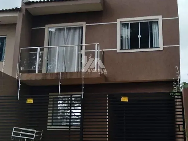 Sobrado com 87m² 3 quartos e 3 banheiros, à venda ou para alugar, no bairro Oficinas em Ponta Grossa