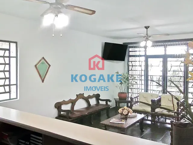 Sobrado com 360m², à venda ou para alugar, no bairro Jardim Nova América em São José dos Campos