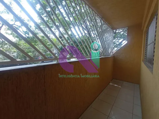 Sobrado com 125m² 3 quartos e 3 banheiros, para alugar, no bairro Cidade das Flores em Osasco