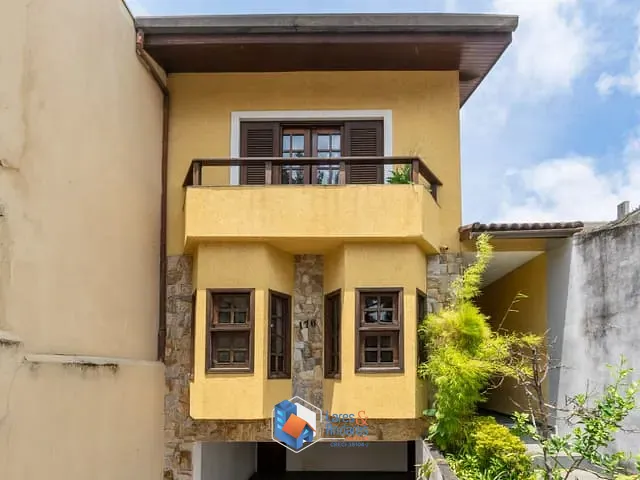 Sobrado com 191m² 3 quartos e 4 banheiros, à venda, no bairro Alto Da Lapa em São Paulo