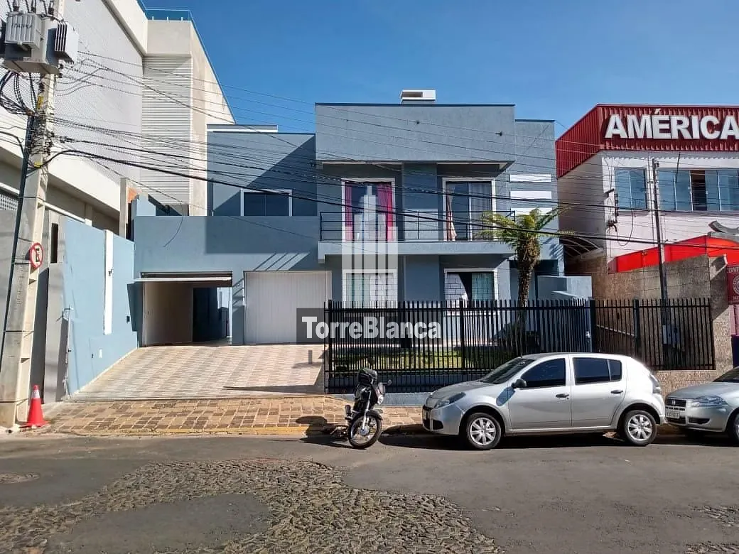 Sobrado, 5 quartos, 339 m² - Foto 1