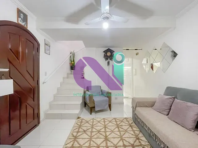 Sobrado com 130m² 2 quartos e 1 banheiro, à venda, no bairro Cidade das Flores em Osasco