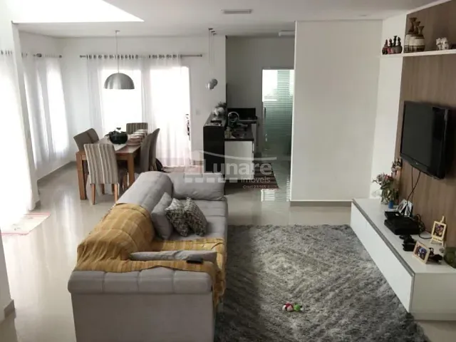 Sobrado com 340m² 3 quartos e 3 banheiros, à venda, no bairro Vila Moraes em Mogi das Cruzes