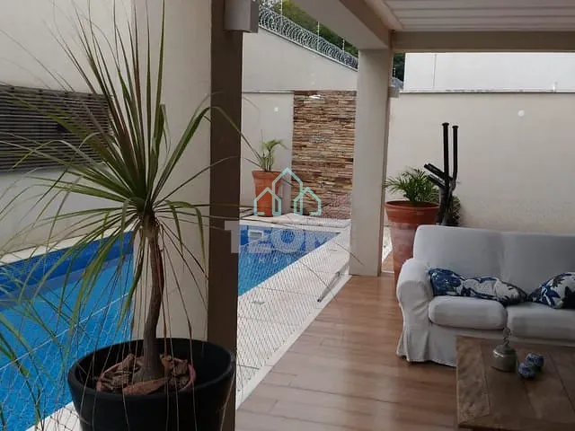 Sobrado com 527m² 4 quartos e 6 banheiros, à venda, no bairro Jardim das Nações em Taubaté