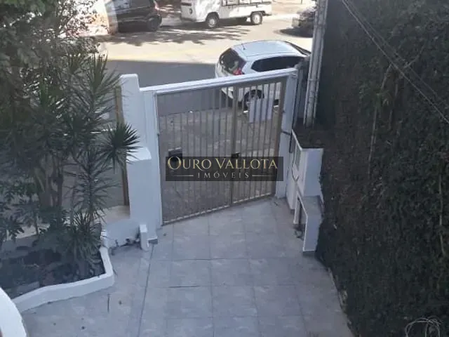 Sobrado com 325m² 4 quartos e 2 banheiros, para alugar, no bairro Mooca em São Paulo