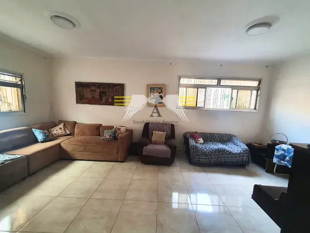Sobrado 4 quartos e 4 banheiros, à venda, no bairro Catumbi em São Paulo