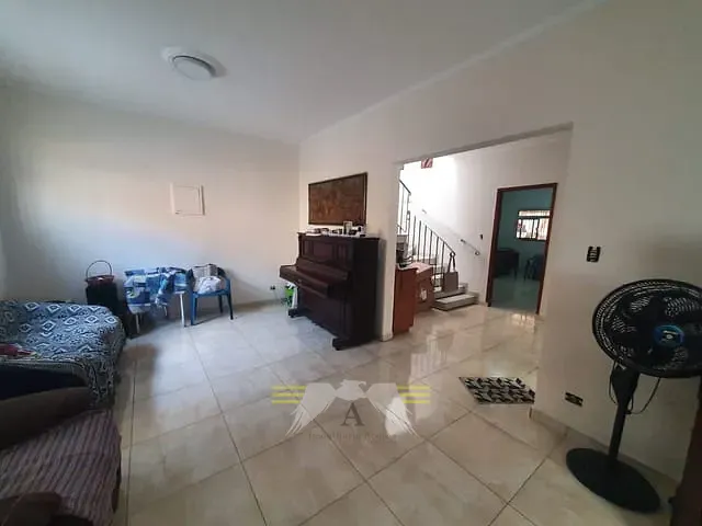Sobrado 4 quartos e 4 banheiros, à venda, no bairro Catumbi em São Paulo
