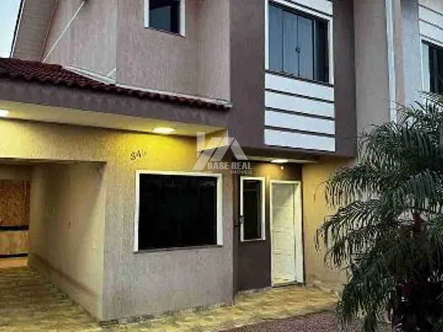 Sobrado 2 quartos e 2 banheiros, à venda, no bairro Oficinas em Ponta Grossa