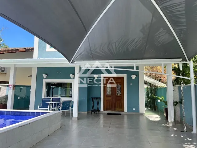Sobrado com 240m² 4 quartos e 3 banheiros, à venda, no bairro Canto do Mar em São Sebastião