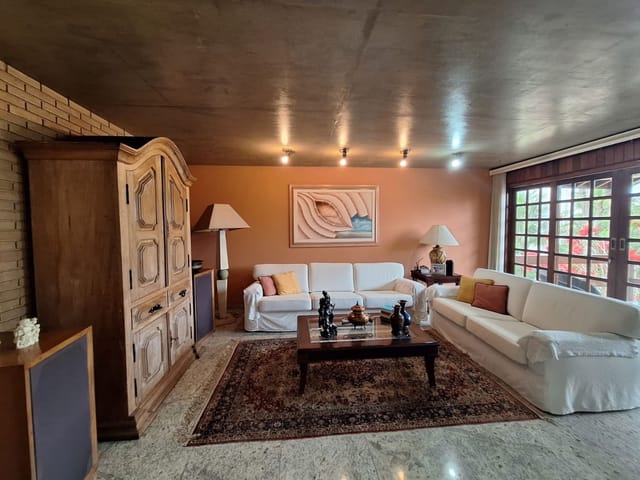 Foto do Sobrado - Sobrado com 4 dormitórios à venda, 360 m² por R$ 3.200.000,00 - Jardim das Colinas - São José dos Campos/SP | RUSSI IMÓVEIS