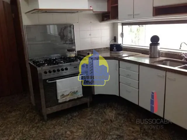 Sobrado com 606m² 4 quartos e 3 banheiros, à venda, no bairro Cidade São Francisco em São Paulo