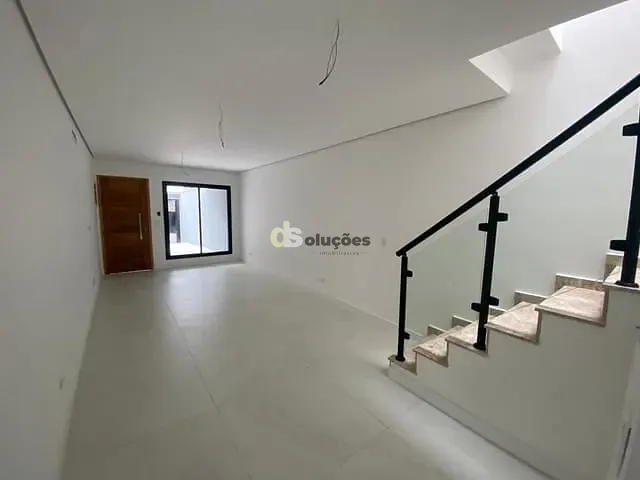 Sobrado com 100m² 3 quartos e 2 banheiros, à venda, no bairro Jardim Sabará em São Paulo