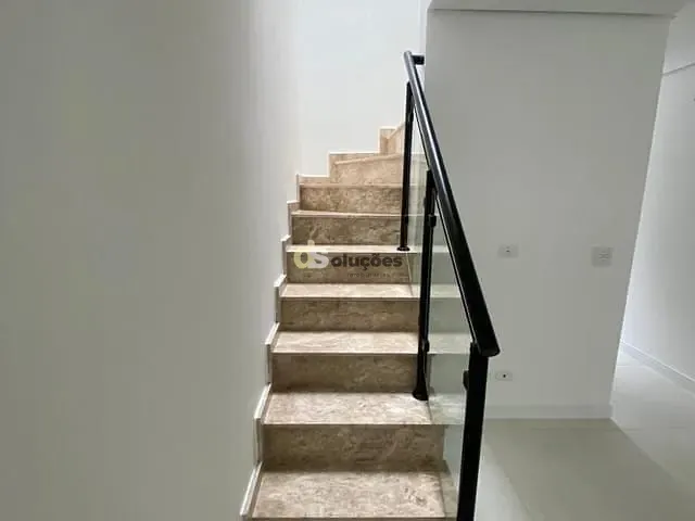 Sobrado com 100m² 3 quartos e 2 banheiros, à venda, no bairro Jardim Sabará em São Paulo
