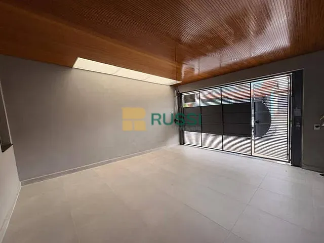 Sobrado com 125m² 3 quartos e 4 banheiros, à venda, no bairro Jardim das Indústrias em São José dos Campos