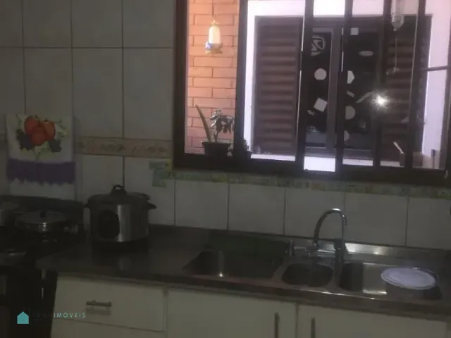 Sobrado com 256m² 3 quartos e 2 banheiros, à venda, no bairro Vila Iório em São Paulo