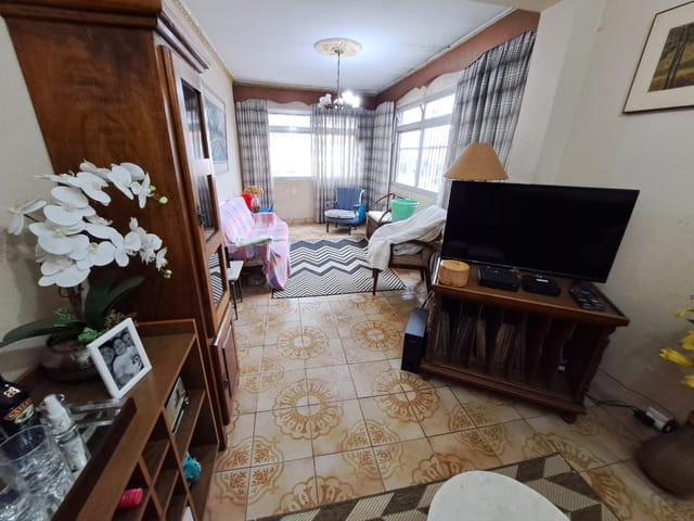 Sobrado com 150m² 3 quartos e 2 banheiros, à venda, no bairro Aclimação em São Paulo