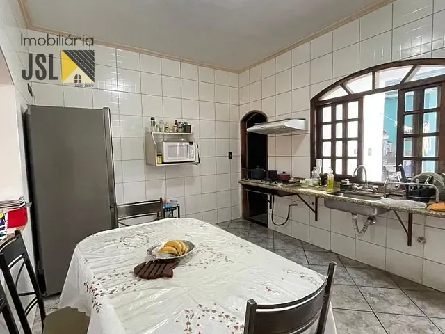Sobrado com 125m² 3 quartos e 2 banheiros, à venda, no bairro Jardim São José em Caçapava