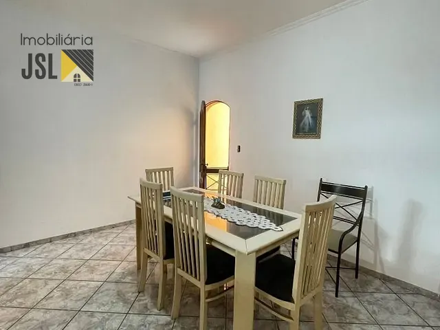 Sobrado com 125m² 3 quartos e 2 banheiros, à venda, no bairro Jardim São José em Caçapava