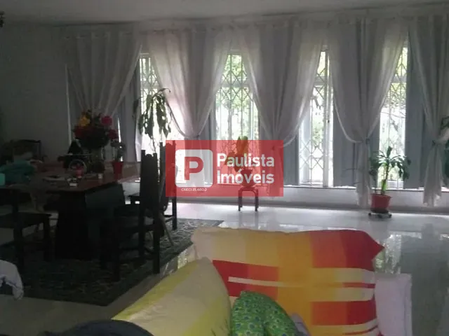 Sobrado com 809m² 4 quartos e 4 banheiros, à venda, no bairro Jardim Campo Grande em São Paulo